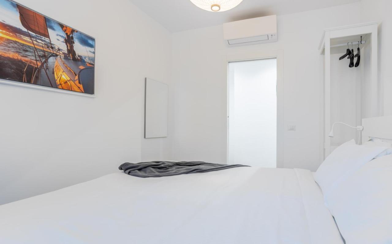 2 Bedrooms Apt With Terrace - Nolo Area Via Varanini ミラノ エクステリア 写真