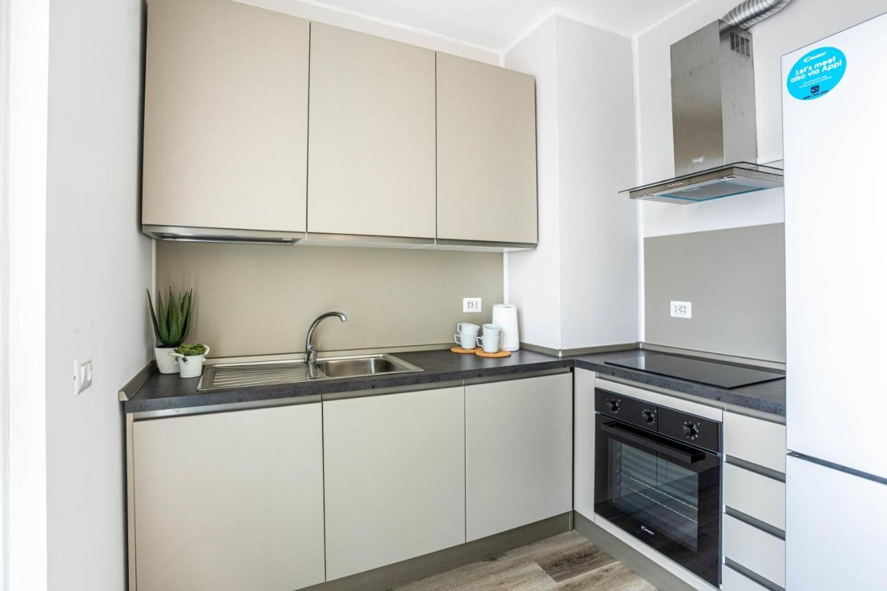 2 Bedrooms Apt With Terrace - Nolo Area Via Varanini ミラノ エクステリア 写真